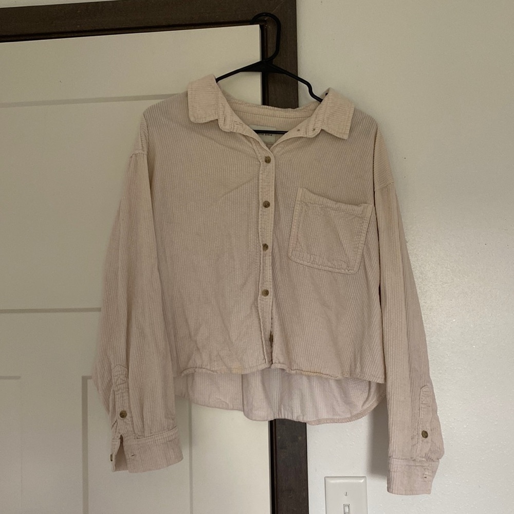 Women’s American Eagle Button Down